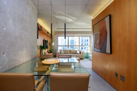 Apartamento à venda com 70m², 1 quarto e 1 vaga Apartamento à venda com 70m², 1 quarto e 1 vagaSala