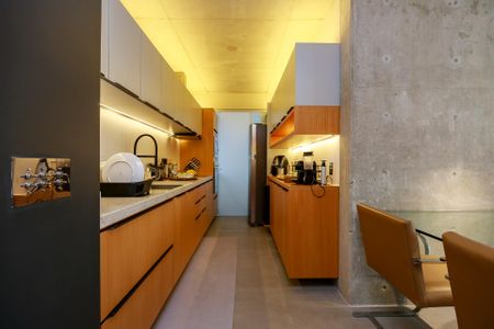 Apartamento à venda com 70m², 1 quarto e 1 vaga Apartamento à venda com 70m², 1 quarto e 1 vagaCozinha