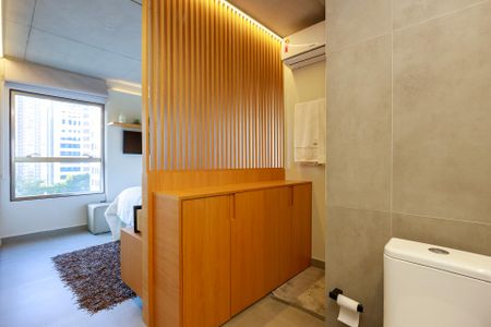 Apartamento à venda com 70m², 1 quarto e 1 vaga Apartamento à venda com 70m², 1 quarto e 1 vagaSuíte - Banheiro