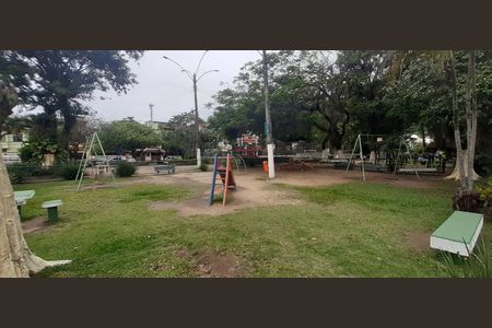 Casa de condomínio à venda com 240m², 3 quartos e 2 vagasÁrea comum - Playground