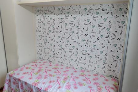 Casa de condomínio à venda com 240m², 3 quartos e 2 vagasQuarto 1