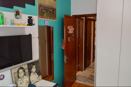 Casa de condomínio à venda com 240m², 3 quartos e 2 vagasQuarto 1