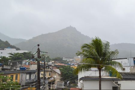 Casa de condomínio à venda com 240m², 3 quartos e 2 vagasVista do Terraço