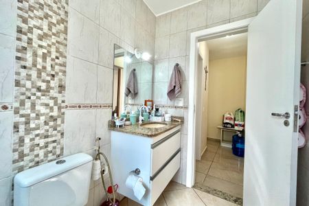 Casa à venda com 120m², 2 quartos e 1 vagaBanheiro Corredor