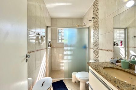 Casa à venda com 120m², 2 quartos e 1 vagaBanheiro Corredor