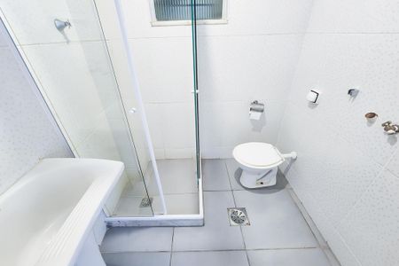 Apartamento para alugar com 39m², 1 quarto e sem vaga Apartamento para alugar com 39m², 1 quarto e sem vagaBanheiro