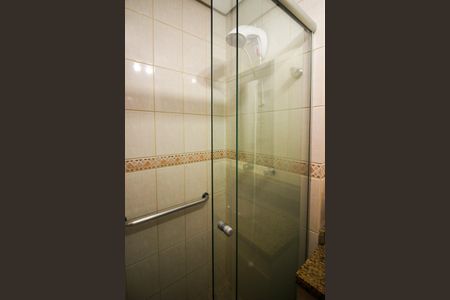 Apartamento à venda com 73m², 3 quartos e 2 vagasBanheiro Social