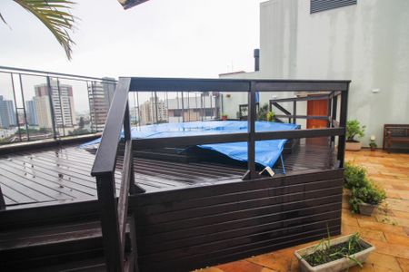 Apartamento à venda com 73m², 3 quartos e 2 vagasÁrea comum - Piscina