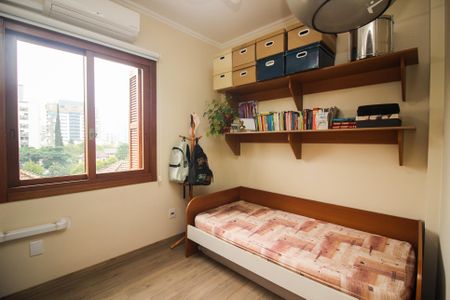 Apartamento à venda com 73m², 3 quartos e 2 vagasQuarto 3