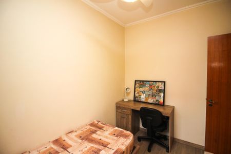 Apartamento à venda com 73m², 3 quartos e 2 vagasQuarto 2