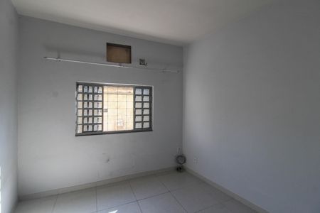 Casa para alugar com 73m², 2 quartos e 2 vagas Casa para alugar com 73m², 2 quartos e 2 vagasQuarto 2