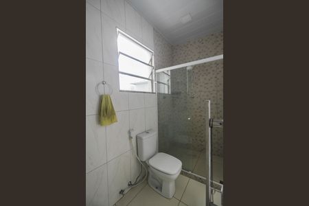 Casa para alugar com 73m², 2 quartos e 2 vagas Casa para alugar com 73m², 2 quartos e 2 vagasBanheiro