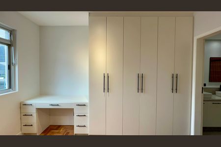 Apartamento à venda com 86m², 2 quartos e sem vagaSuite