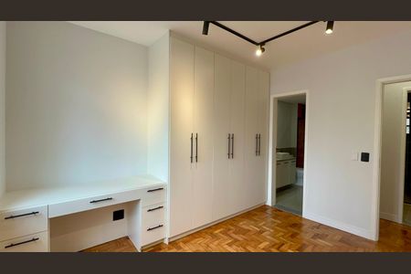 Apartamento à venda com 86m², 2 quartos e sem vagaSuite
