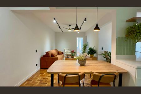 Apartamento à venda com 86m², 2 quartos e sem vagaSala de Jantar