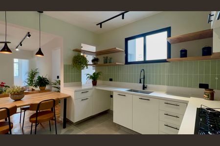 Apartamento à venda com 86m², 2 quartos e sem vagaCozinha