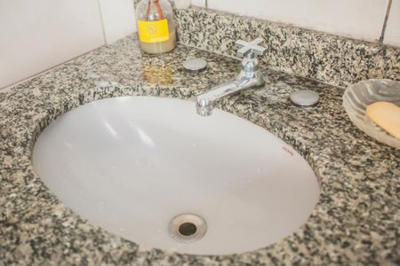 Casa à venda com 130m², 2 quartos e 2 vagas Casa à venda com 130m², 2 quartos e 2 vagasBanheiro de Serviço