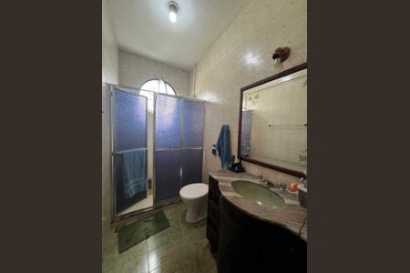 Casa de condomínio à venda com 273m², 4 quartos e 4 vagas