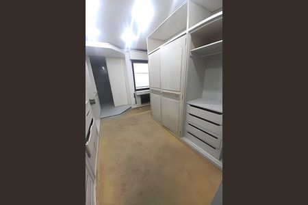 Apartamento à venda com 269m², 3 quartos e 2 vagas