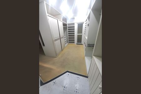 Apartamento à venda com 269m², 3 quartos e 2 vagas