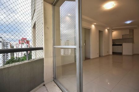 Apartamento para alugar com 60m², 1 quarto e 1 vagaVaranda