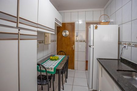 Apartamento à venda com 86m², 3 quartos e 1 vagaCozinha 