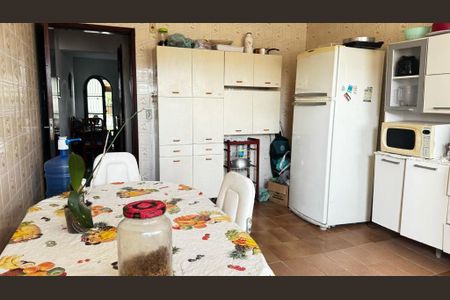 Casa à venda com 90m², 2 quartos e 1 vaga Casa à venda com 90m², 2 quartos e 1 vagaFoto 03
