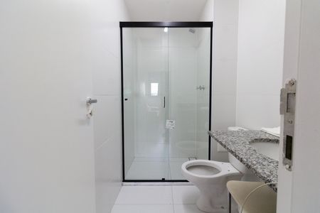 Apartamento para alugar com 69m², 2 quartos e 1 vaga Apartamento para alugar com 69m², 2 quartos e 1 vagaBanheiro