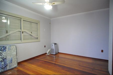 Casa para alugar com 206m², 4 quartos e 4 vagasSuíte 1