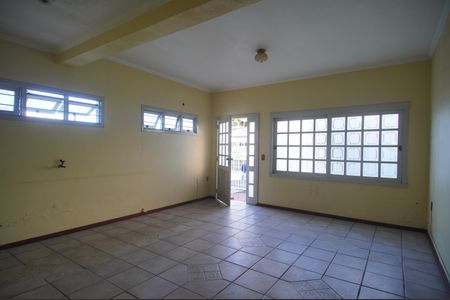 Casa para alugar com 206m², 4 quartos e 4 vagasSuíte 2