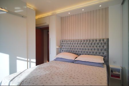 Apartamento à venda com 107m², 2 quartos e sem vagaSuíte