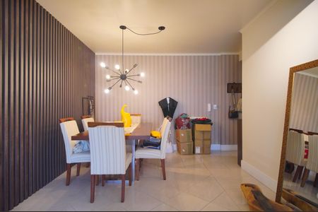 Apartamento à venda com 107m², 2 quartos e sem vagaSala