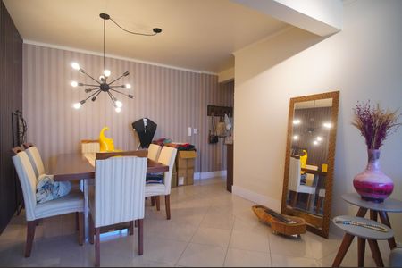 Apartamento à venda com 107m², 2 quartos e sem vagaSala