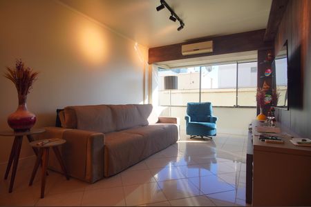 Apartamento à venda com 107m², 2 quartos e sem vagaSala