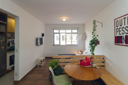 Studio à venda com 45m², 1 quarto e 1 vaga Studio à venda com 45m², 1 quarto e 1 vagaStudio