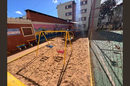 Apartamento para alugar com 50m², 2 quartos e 1 vagaÁrea comum