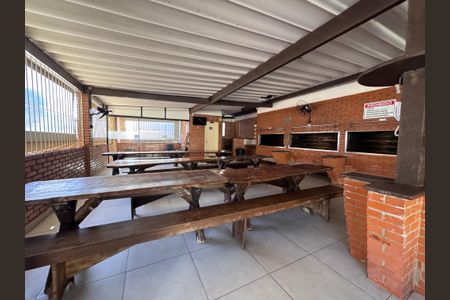 Apartamento para alugar com 50m², 2 quartos e 1 vagaÁrea comum