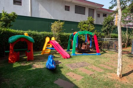 Apartamento para alugar com 32m², 1 quarto e sem vagaÁrea comum - Playground