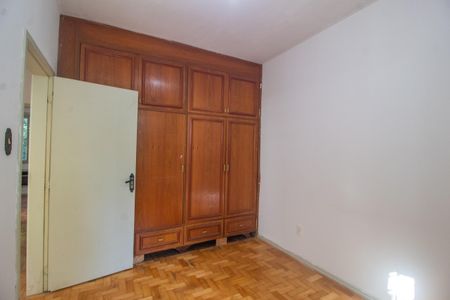 Apartamento à venda com 164m², 4 quartos e 2 vagasQuarto 2