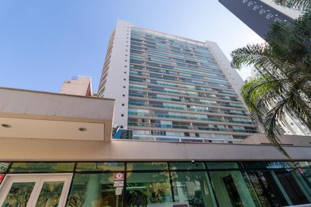 Apartamento para alugar com 52m², 1 quarto e 1 vagaFachada e Portaria