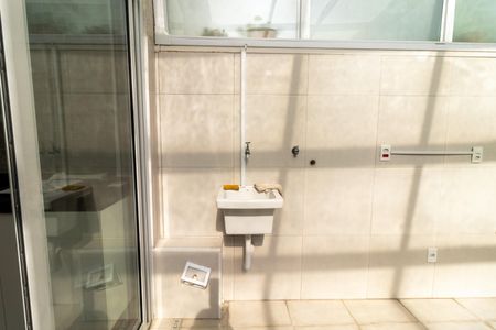 Apartamento para alugar com 52m², 1 quarto e 1 vagaÁrea de Serviço