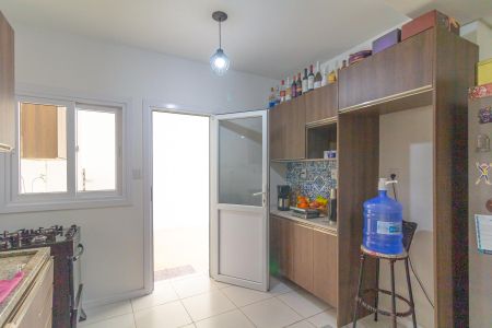 Casa de condomínio à venda com 92m², 2 quartos e 1 vaga Casa de condomínio à venda com 92m², 2 quartos e 1 vagaCozinha