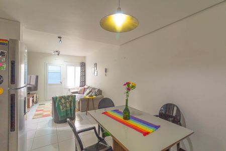 Casa de condomínio à venda com 92m², 2 quartos e 1 vaga Casa de condomínio à venda com 92m², 2 quartos e 1 vagaCozinha