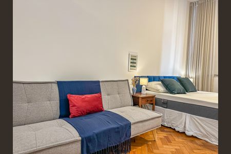Apartamento para alugar com 32m², 1 quarto e sem vagaSala/Quarto