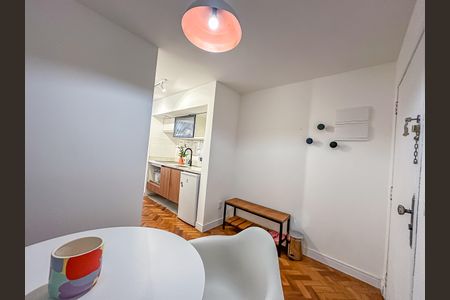 Apartamento para alugar com 32m², 1 quarto e sem vagaCopa