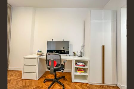 Apartamento para alugar com 32m², 1 quarto e sem vagaSala/Quarto