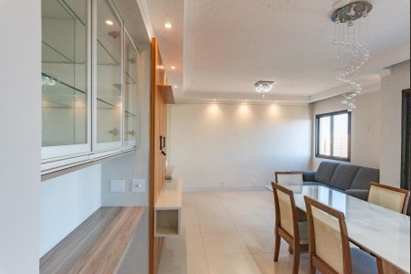 Apartamento para alugar com 82m², 3 quartos e 2 vagasSala