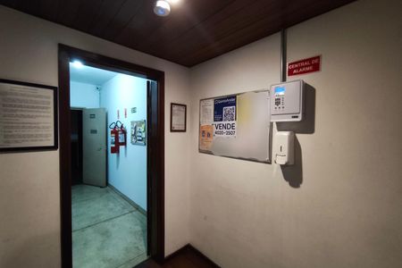 Apartamento à venda com 54m², 2 quartos e sem vaga Apartamento à venda com 54m², 2 quartos e sem vagaPlaca