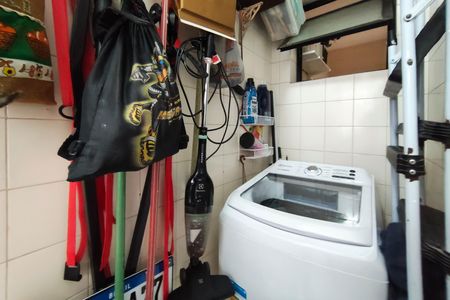 Apartamento à venda com 54m², 2 quartos e sem vaga Apartamento à venda com 54m², 2 quartos e sem vagaÁrea de Serviço