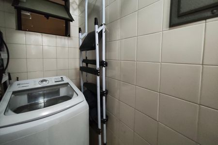 Apartamento à venda com 54m², 2 quartos e sem vaga Apartamento à venda com 54m², 2 quartos e sem vagaÁrea de Serviço